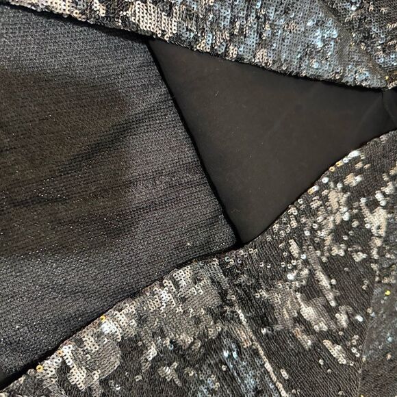 Sans Souci Black Sequin Mini Skirt - Picture 7 of 9